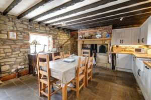 Photo 17- click for photo gallery